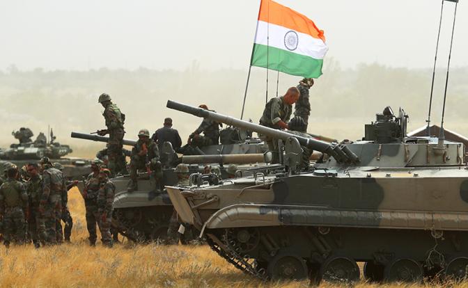 «Индия перешла красные линии!»: Запад всерьез сдрейфил от нашего «Запада-2025»