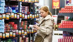 Кризис ассортимента: почему полки в российских магазинах пустеют