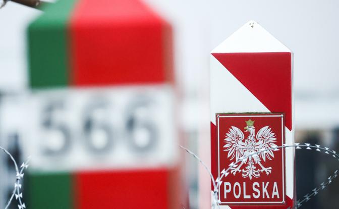 Эксперты объяснили, чем грозит закрытие Польшей границы с Белоруссией