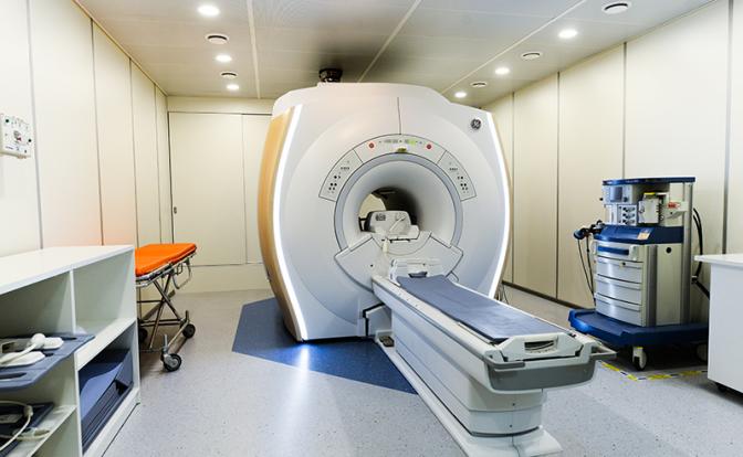 Россиянин умер после МРТ: врача освободили от наказания