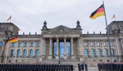 В Бундестаге призвали сбивать российские истребители