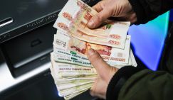 Жизнь в долг: Власти планируют приставить к каждому "финансовую няню" с правами надзирателя