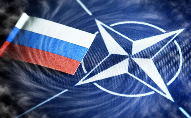 НАТО стягивают ядерное оружие к России – эксперт Степанов