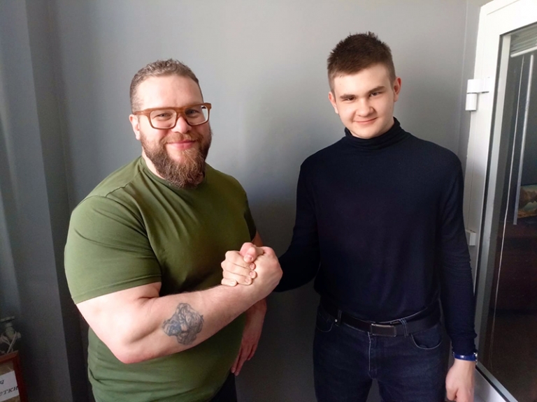 На фото: Алексей Серебряков и Василий Филичкин.