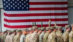 Готовясь к войне с Китаем, Пентагон объявил бой бородачам и «парням в платьях»