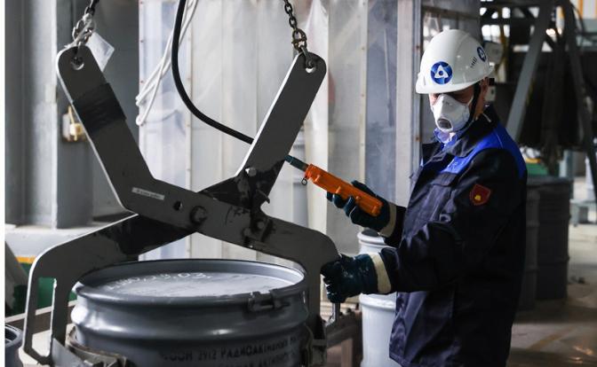 Уран может быть элементом давления на Вашингтон