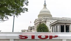 В США – паралич власти. Правительство распущено, Украина по боку, Трамп доказывает профпригодность