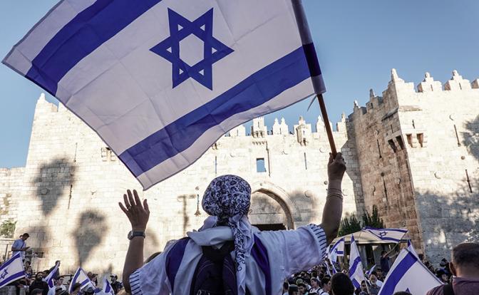 Александр Храмчихин: Трамп расколол «коллективный Запад» с помощью Нетаньяху