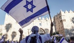 Александр Храмчихин: Трамп расколол «коллективный Запад» с помощью Нетаньяху