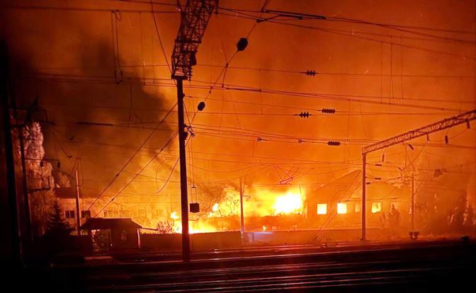 Объятая огнём Одесса и сполохи в Днепропетровске – ночи на Украине становятся всё страшнее