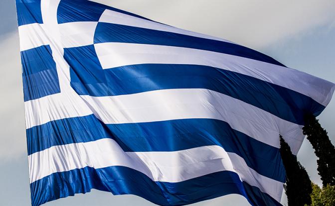 СМИ сообщили, зачем НАТО давит на Грецию