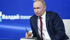 Ларри Джонсон объяснил, что не услышит Запад из выступления Путина