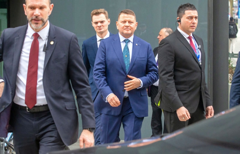 На фото: посол Украины в Великобритании генерал Валерий Залужный.