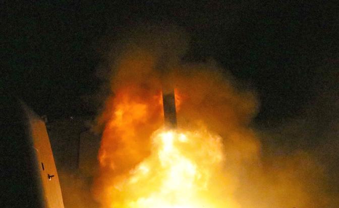 На фото: во время запуска ракеты «Томагавк».