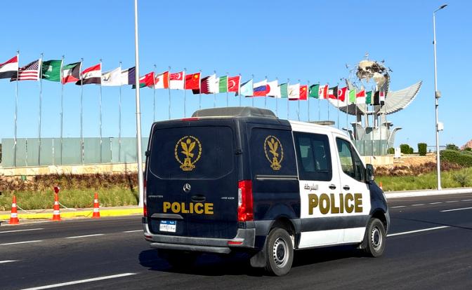 Израиль – Палестина: «Саммит мира» - провальное шоу Трампа под египетским солнышком