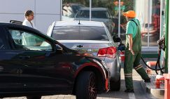 Не злить народ или не огорчать нефтяников – правительство ищет компромиссы