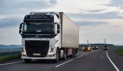 «Мелким» не повезет: Госдума решает, кто останется на дорогах, а кого Минфин столкнет в пропасть