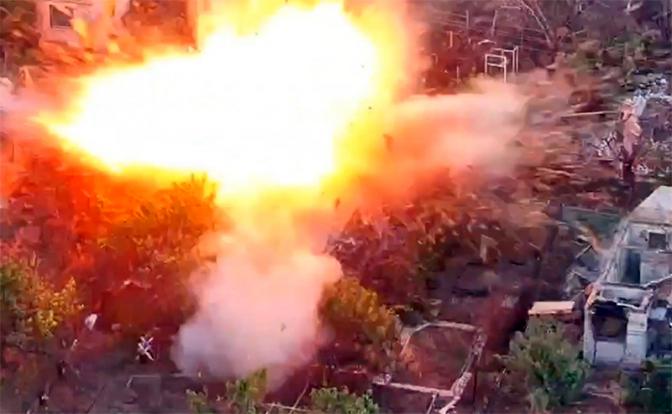 На фото: во время работы расчетов БПЛА в зоне СВО.