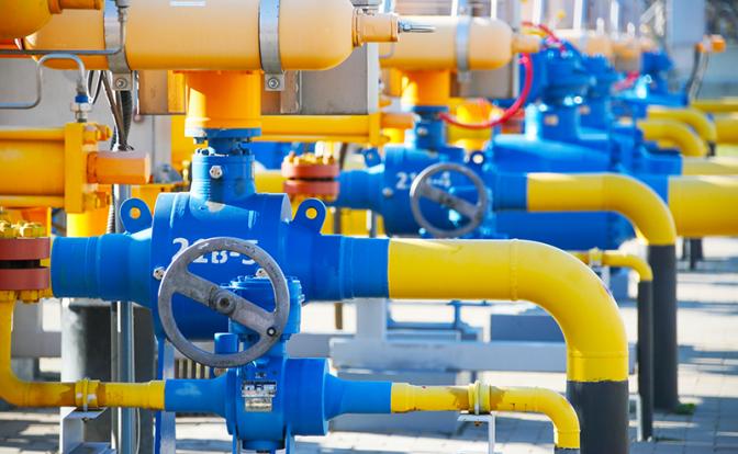 ЕС проигнорирует вето Венгрии и введет постоянный запрет на российский газ