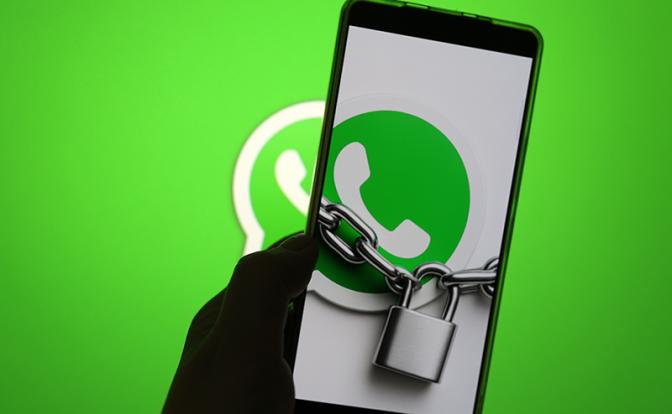 Роскомнадзор опроверг отмену ограничений звонков в WhatsApp и Telegram