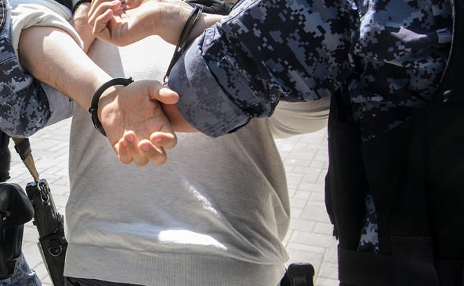 Мальчиша-плохиша, работающего на СБУ, ждет не банка варенья, а реальный срок