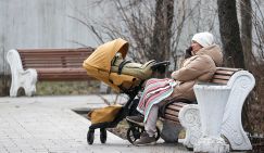 Демография на марше: Роди и воспитай две футбольные команды - получишь нормальную пенсию