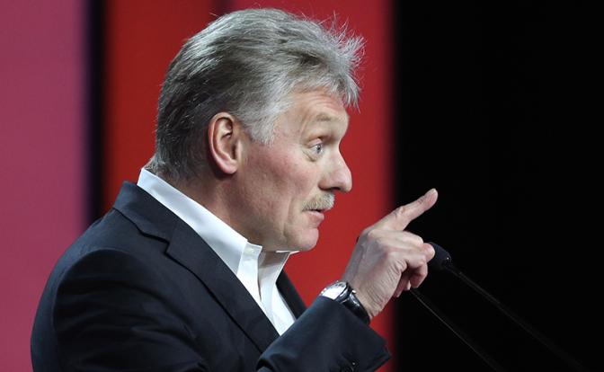 На фото: официальный представитель Кремля Дмитрий Песков.