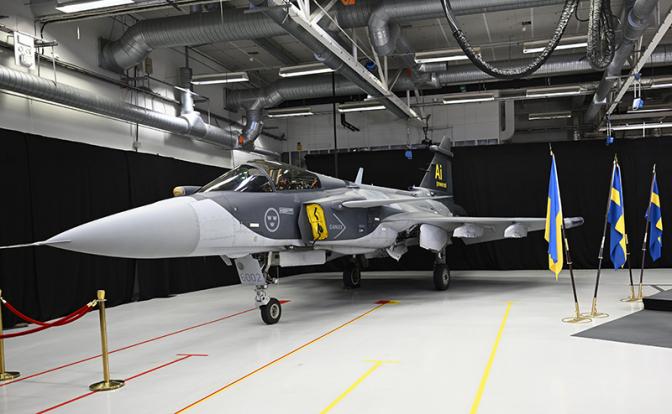 Шведы готовы открыть на Украине завод по производству истребителей Gripen
