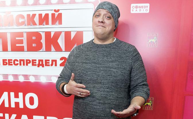 На фото: актер Роман Попов