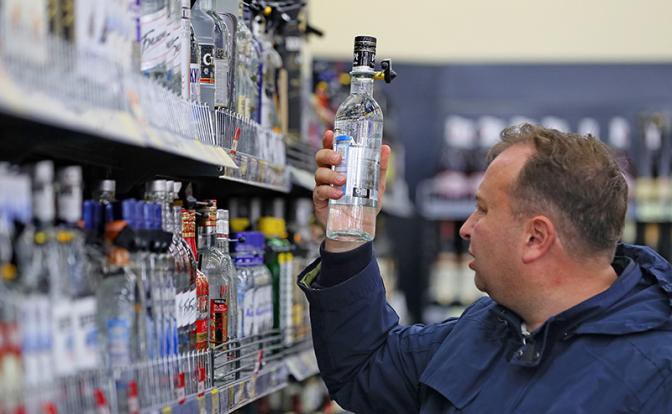 Просчитались, но где? В Вологодской области, где бьются с "зеленым змием", похоже, стали больше пить