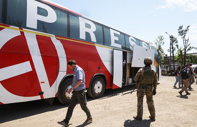 Признание катастрофы: Генерал Конашенков о запрете Киева для иностранных СМИ