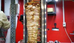 Терапевт назвала самый полезный ингредиент шаурмы