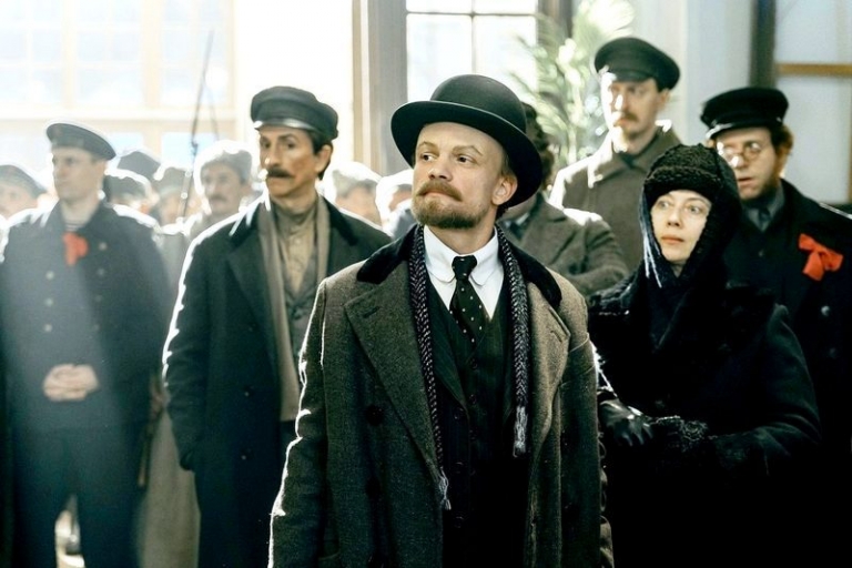 Евгений Ткачук в роли Ленина в фильме Андрея Кончаловского "Хроники русской революции", 2025 год.