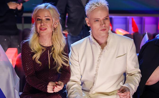 На фото: певец Ярослав Дронов (Shaman) и глава Лиги безопасного интернета Екатерина Мизулина