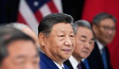 М.К. Бхадракумар: Си Цзиньпин жестко очертил рамки могущества Трампа, причем как-то обидно для Америки это получилось