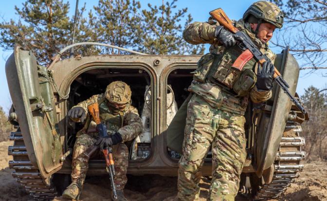 Эта битва - за весь оставшийся Донбасс! Быстро занять Покровск помогла хитрая уловка «центровых»