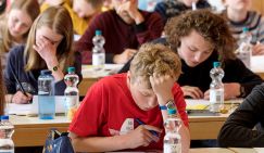 Школьные олимпиады - зло? "Мне жалко ректоров нынешних вузов. Они вынуждены принимать тех, кого им заранее назначили и прислали"