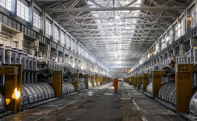 Российская электроника в ступоре, много кремния ей не нужно, «Русал» закрывает завод