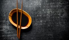 Популярный соус повышает риск инсульта и гипертензии