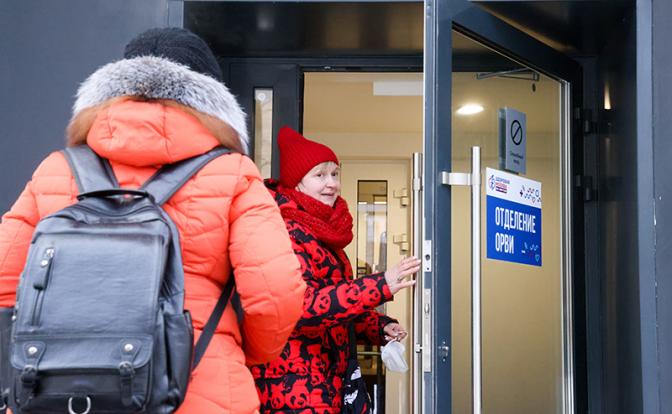 Российские терапевты рассказали, как лечат себя при ОРВИ