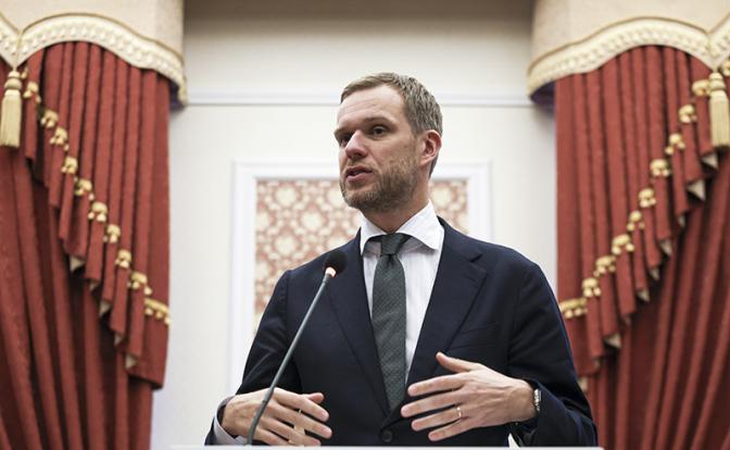 На фото: бывший министр иностранных дел Литвы Габриелюс Ландсбергис