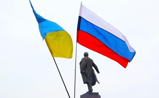 Владимир Олейник: Запад боится, что когда Киев с Москвой договорятся, Европе несдобровать
