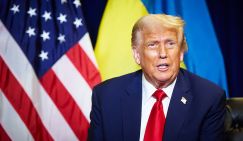 «План Трампа»: «Все носятся как курицы с отрубленной головой»
