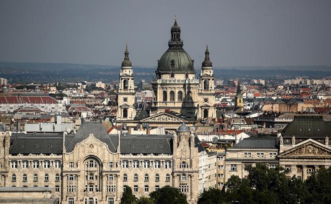 В РФ ответили на предложение Венгрии стать площадкой для переговоров по Украине