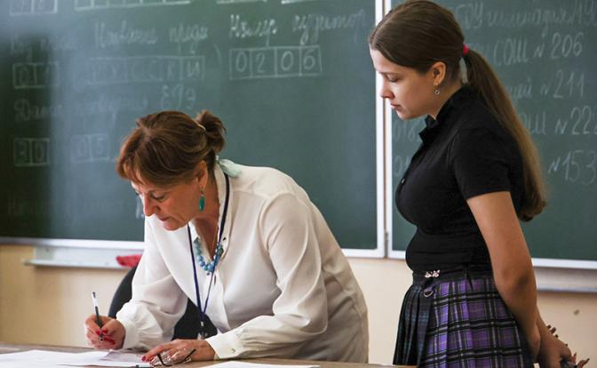 Юрий Афонин, КПРФ: Своими нормами вы превратили учителей в роботов. Но и роботы горят от перегрузки