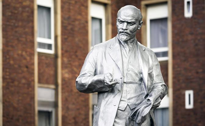 Германия: Начнем валить Ленина – а дальше как на Украине