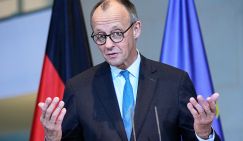 Пугая немцев возрождением СССР, Мерц может проворонить восстановление ГДР