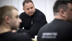 Пока «95-й квартал» проводил кастинг на роль нового Ермака, Дональд Трамп потребовал от Украины невозможного