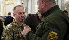 Генерал Хрулёв: Сырский – не та фигура для военного переворота в Киеве. Залужный тоже