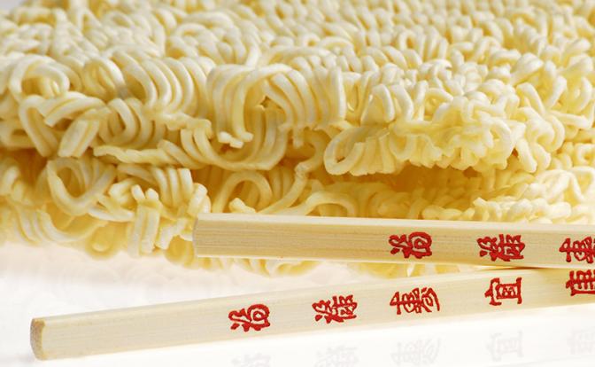 Лапша быстрого приготовления отправляется на экспертизу